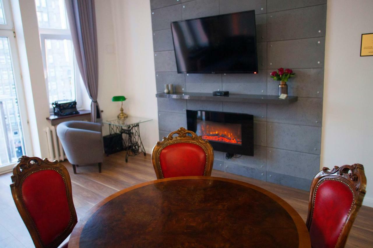 Apartament Ec1 Lodz Fabryczna Exteriör bild